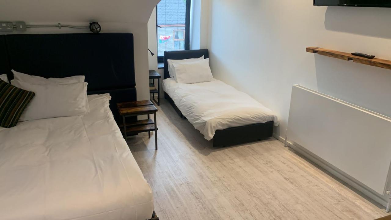 Cardiff Arms Bistro & Hotel Treorky Kültér fotó